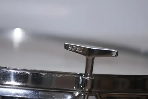 Llave De Afinar Bateria y Llavero SPM La 1 - Image 2