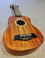 Ukelele Soprano Koa Con Funda Izzo 420sk - Image 2